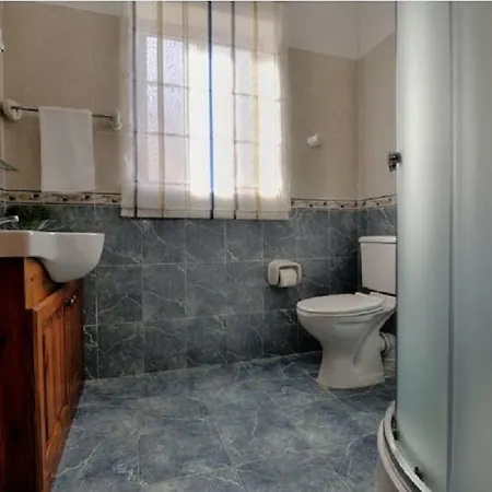 Gozo Inn *