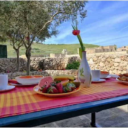 Gozo Inn *